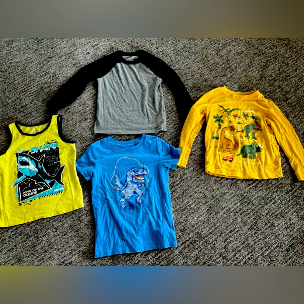 Lot of 14, Boys size 4/5 shirts lot all cat and jack